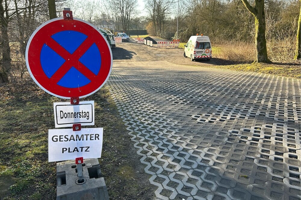 Parkplatz für eine Woche gesperrt