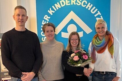 v.l.: Benjamin Morbeck (Geschäftsführung), Sandra Schütte (Fachdienstleitung), Judith Derer, Jutta Havighorst (Vorstand)