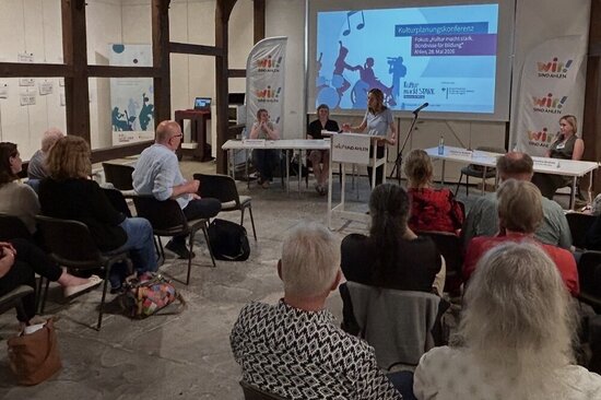 Bereits auf der jüngsten Kulturplanungskonferenz informierte das städtische Kulturbüro über den Kultur-Scheck NRW.