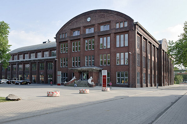 Foto: Lohnhalle der Zeche Westfalen