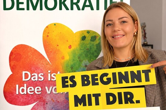 Lara Holz freut sich über Ideen für ein demokratisches und vielfältiges Ahlen.